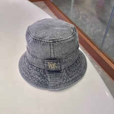 Christian Dior Caps